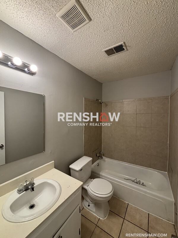 1776 First Green Dr #21 - Photo 7 of 11