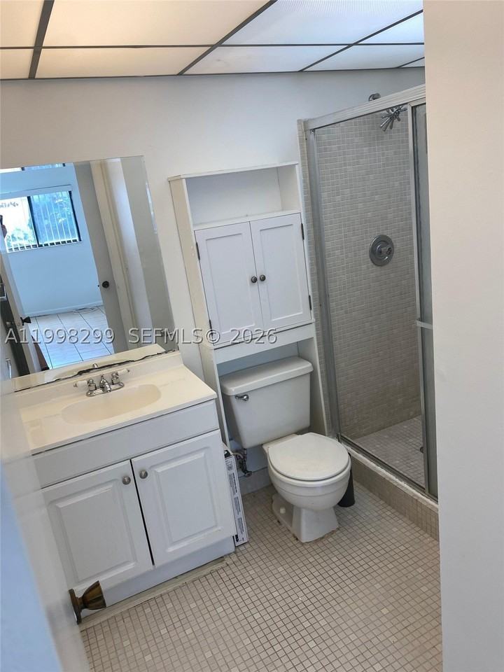 9608 W Mcnab Rd #103 - Photo 6 of 8
