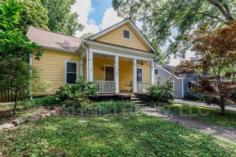 1514 Fairview Rd - Photo 2 of 30