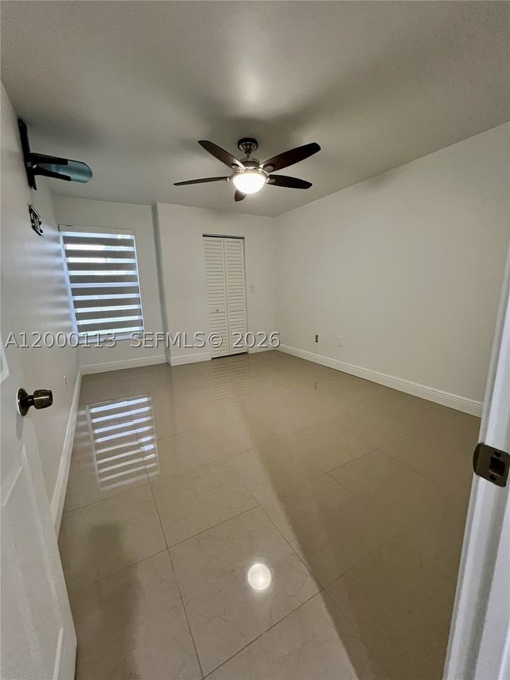10356 Sw 11th Ter #2-24A - Photo 7 of 12