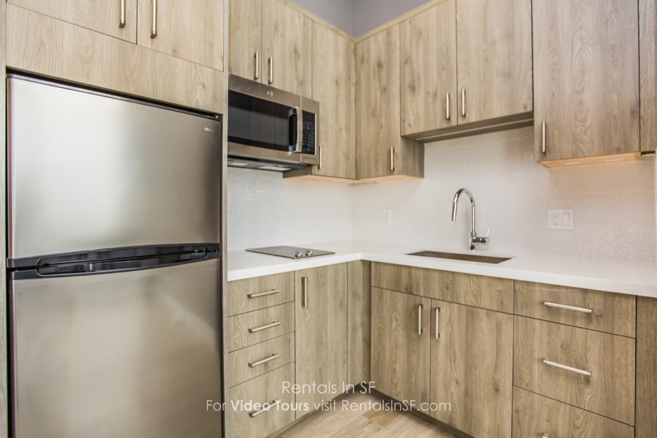 387 26th Ave - Photo 4 of 9