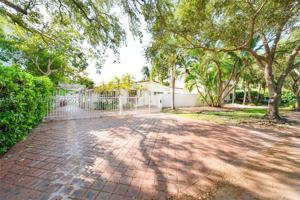 featured image of 230 Cranwood Dr