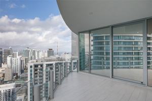 featured image of 300 Biscayne Boulevard Way #4708W