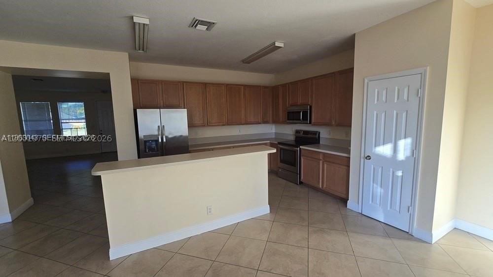 1010 Sw Dubuque Ave - Photo 6 of 19