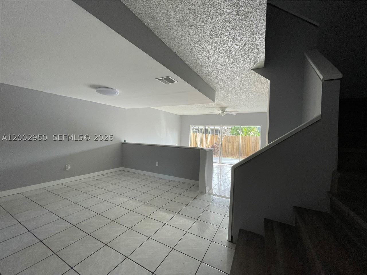20511 Nw 15th Ave #4 - Photo 5 of 15