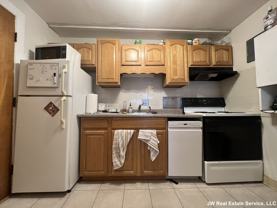 14 Commonwealth Ct #11 - Photo 1 of 1