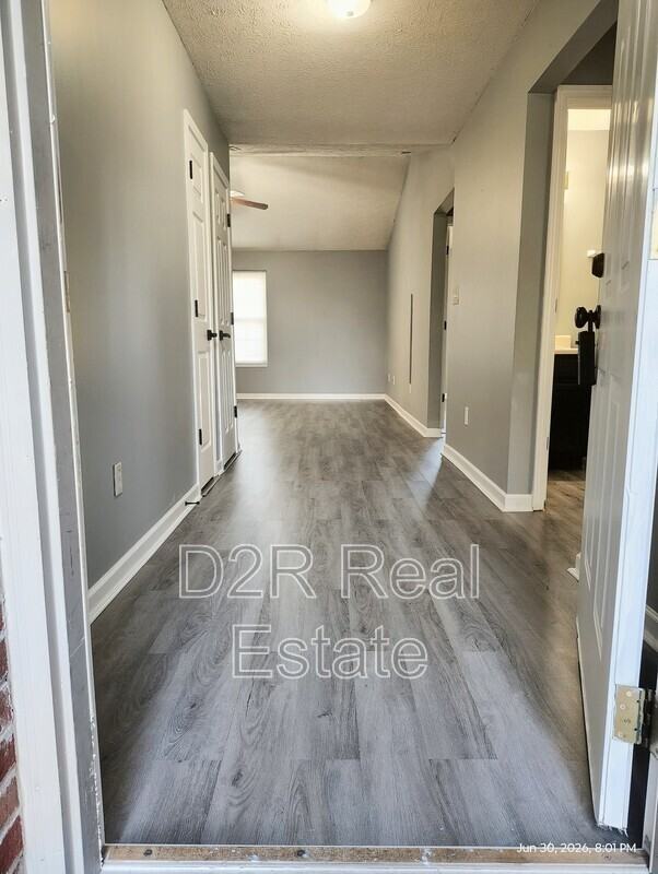 1095 Taurus Ln - Photo 2 of 14
