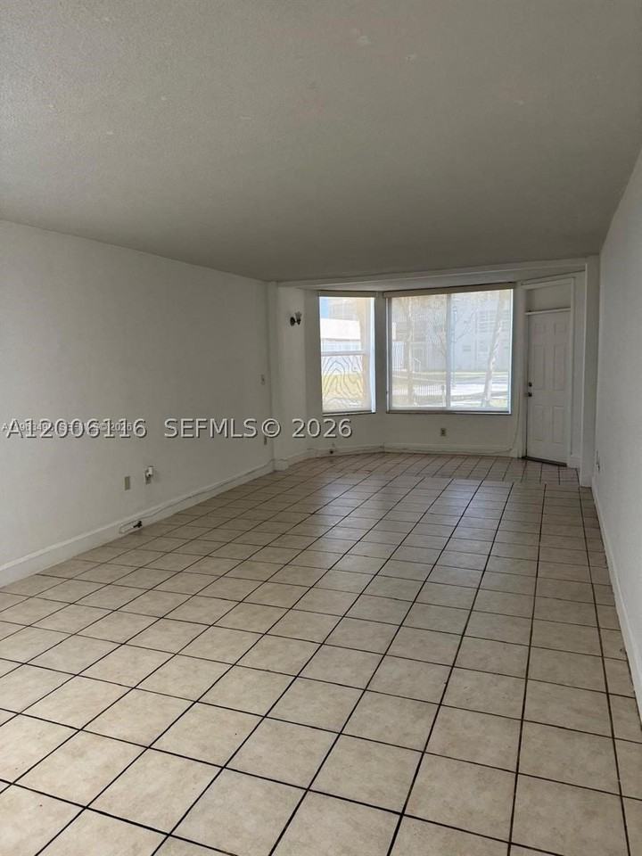 1401 Ne 191st St #D108 - Photo 4 of 8