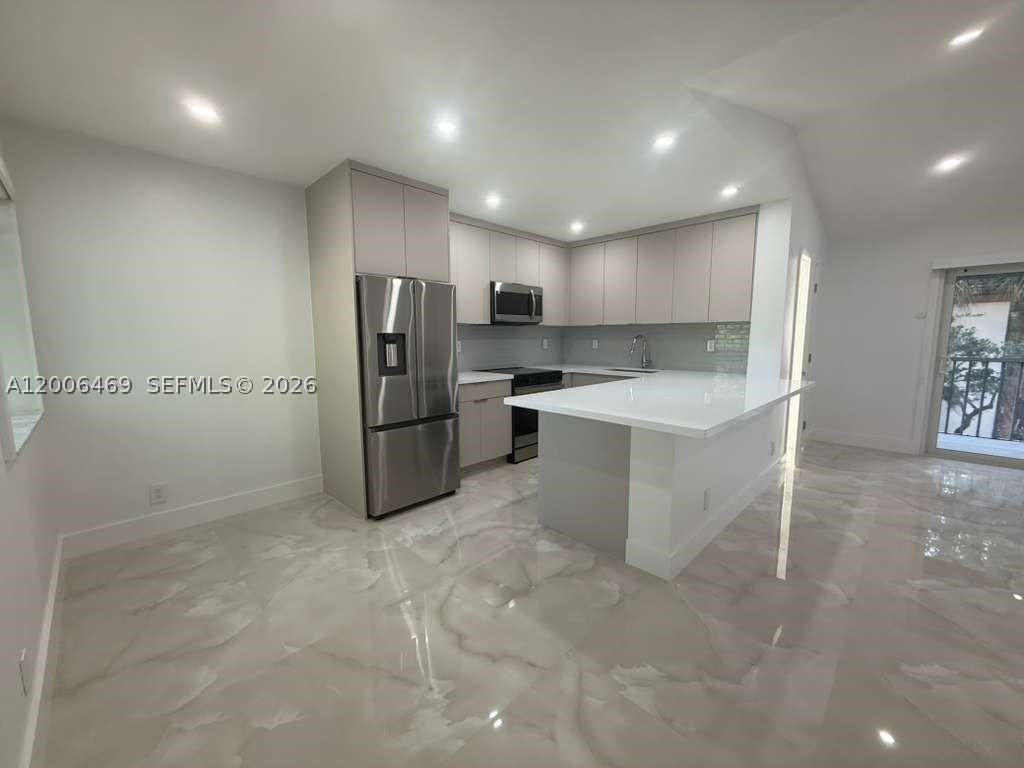 9307 Sw 138th Pl #9307 - Photo 2 of 15