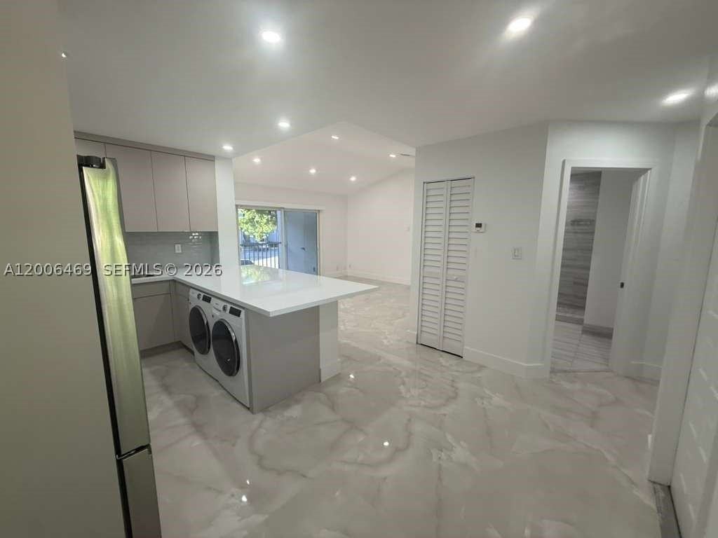 9307 Sw 138th Pl #9307 - Photo 4 of 15