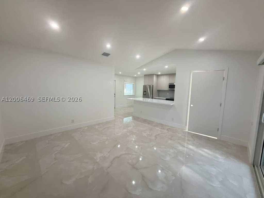 9307 Sw 138th Pl #9307 - Photo 5 of 15