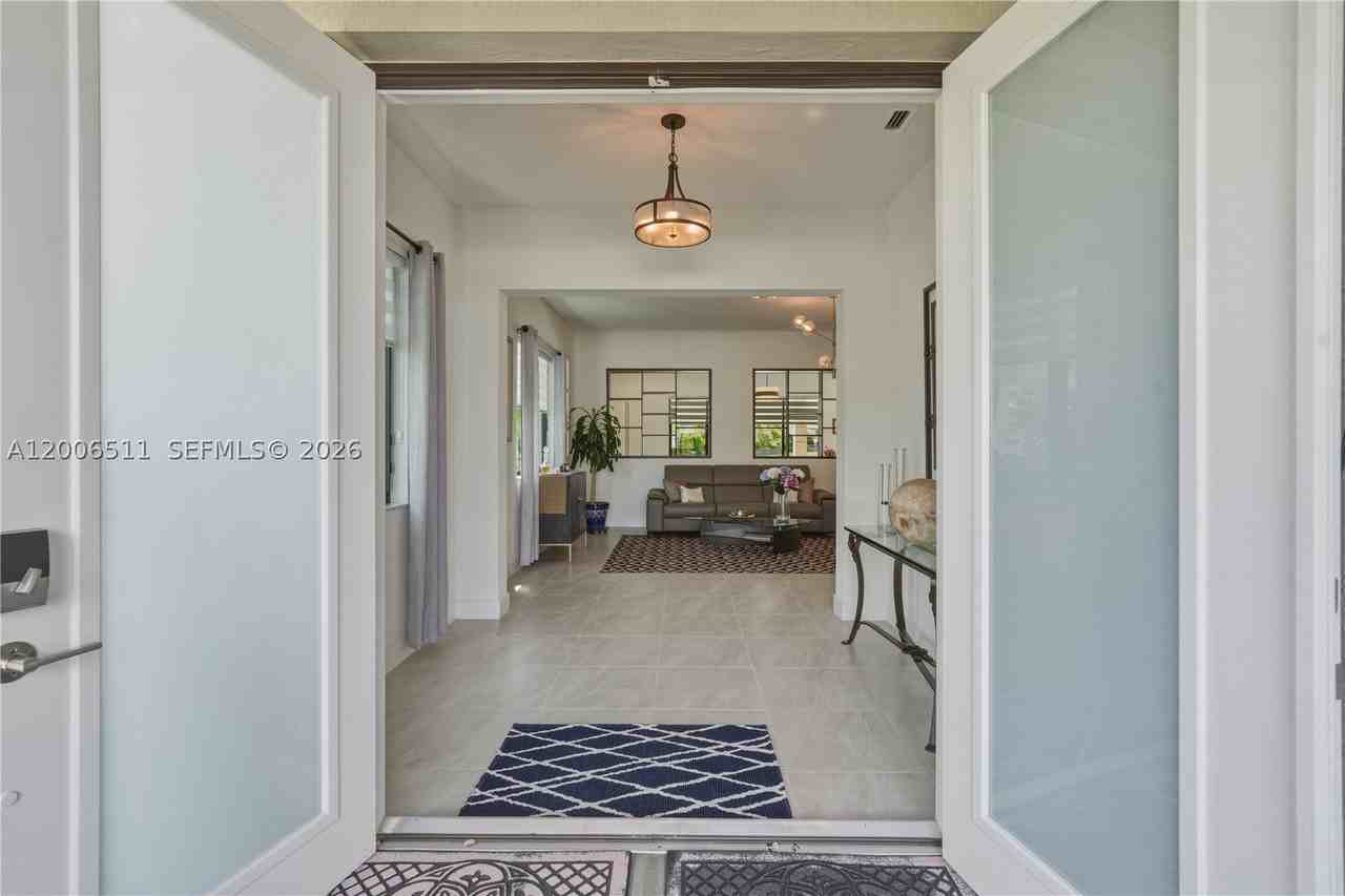 10730 Oceano Way - Photo 4 of 50