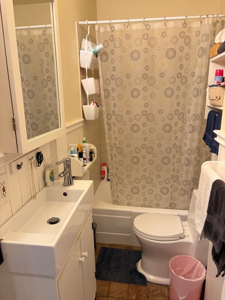 116 Bagot St #4 - Photo 6 of 24