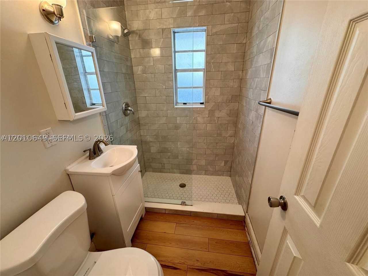 1526 Pennsylvania Ave #17 - Photo 6 of 8