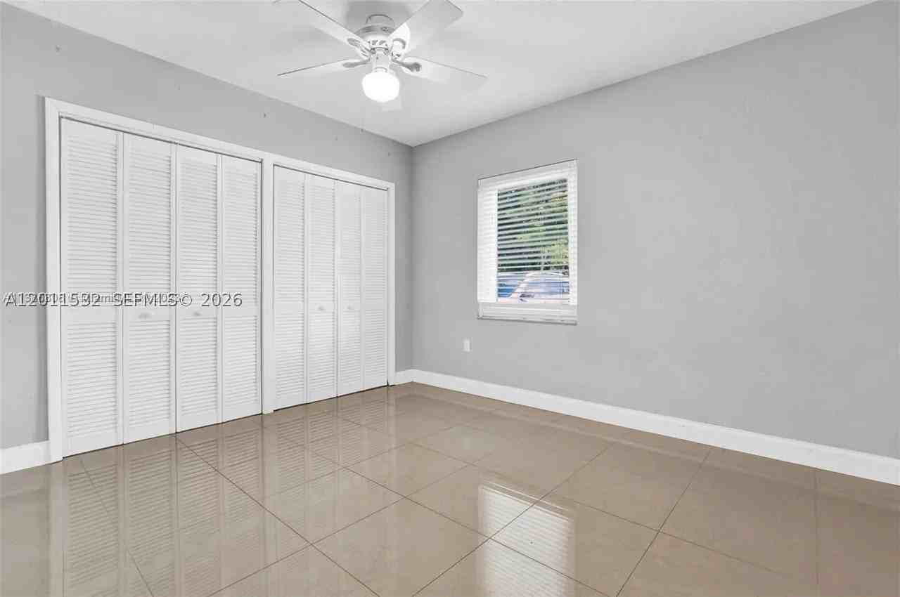 437 Swan Ave #0 - Photo 7 of 33