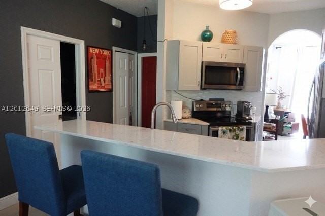 11805 Sw 138th Ave - Photo 5 of 17