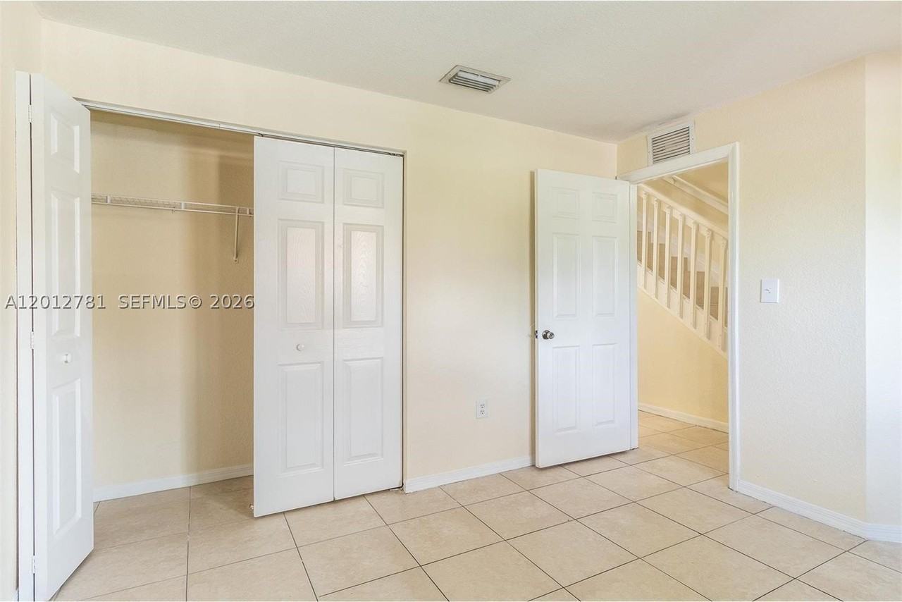 2214 Nw 135th Ter - Photo 5 of 29