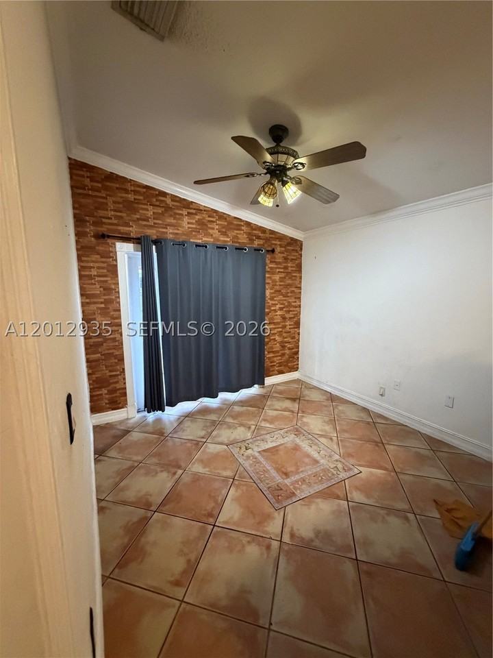 8435 Nw 189th Ln #1403 - Photo 3 of 7