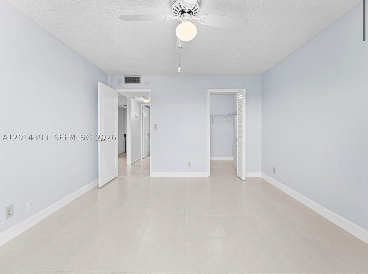 8005 Lake Dr #408 - Photo 6 of 20