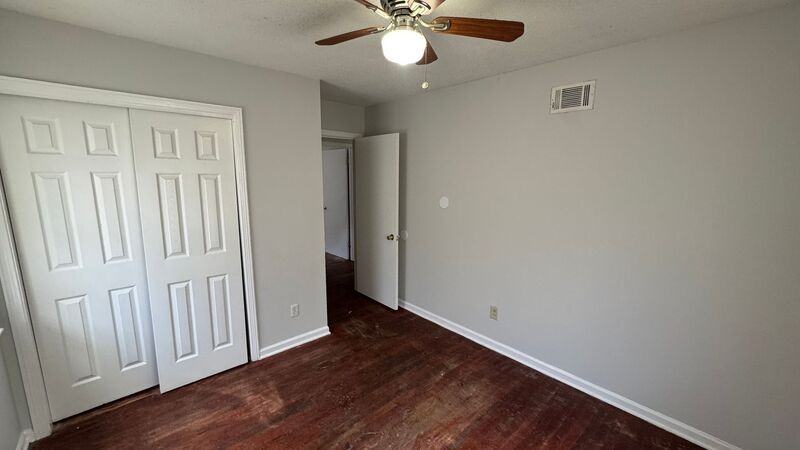 1814 Marjorie St - Photo 7 of 15