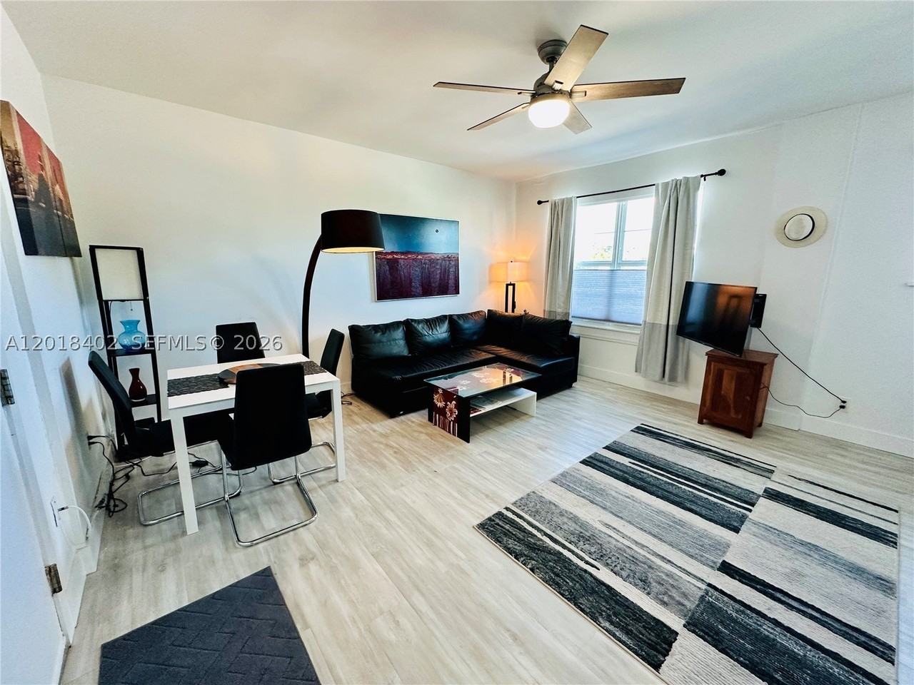 1200 Euclid Ave #308 - Photo 6 of 19