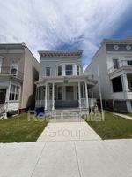 featured image of 130 5th Ave #2R