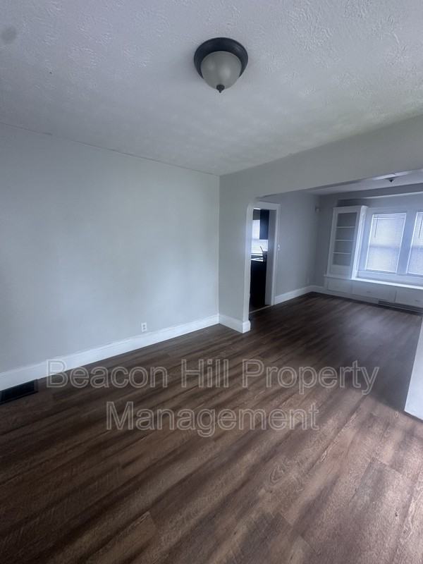 12600 Watterson Ave - Photo 2 of 9