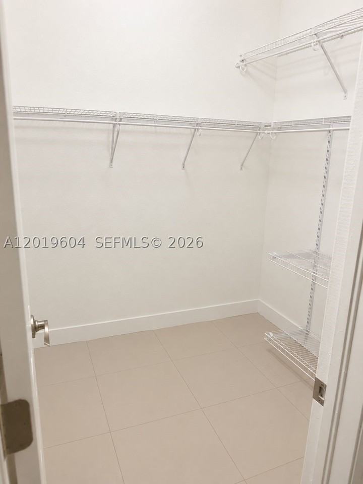1507 Nw 100th St - Photo 6 of 14