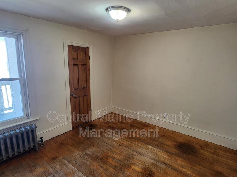 90 Ash St #90ASH9 - Photo 6 of 9