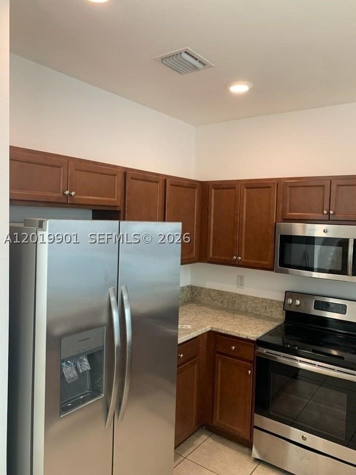 9333 W 34th Ct #9333 - Photo 6 of 28