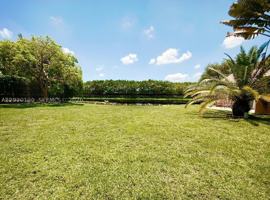 featured image of 4449 Blossom Ln #0