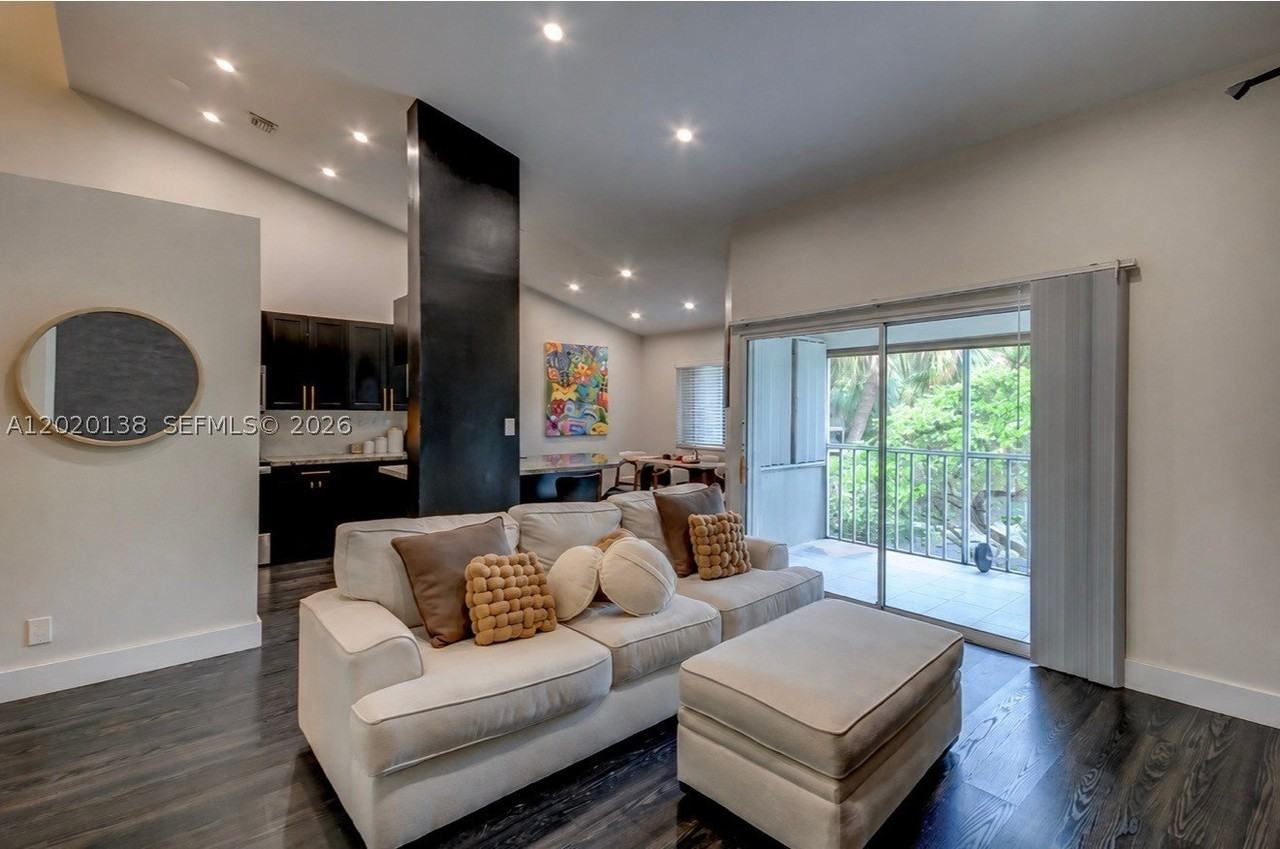 14014 Sw 91st Ter #14014 - Photo 4 of 50