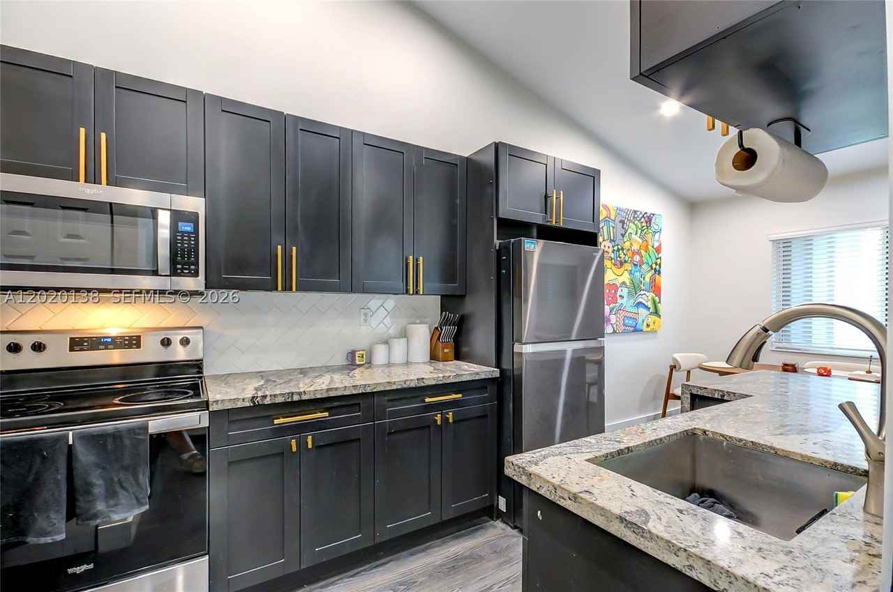 14014 Sw 91st Ter #14014 - Photo 7 of 50