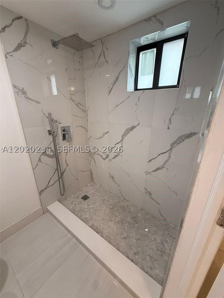 5420 W 21st Ct #110 - Photo 3 of 12
