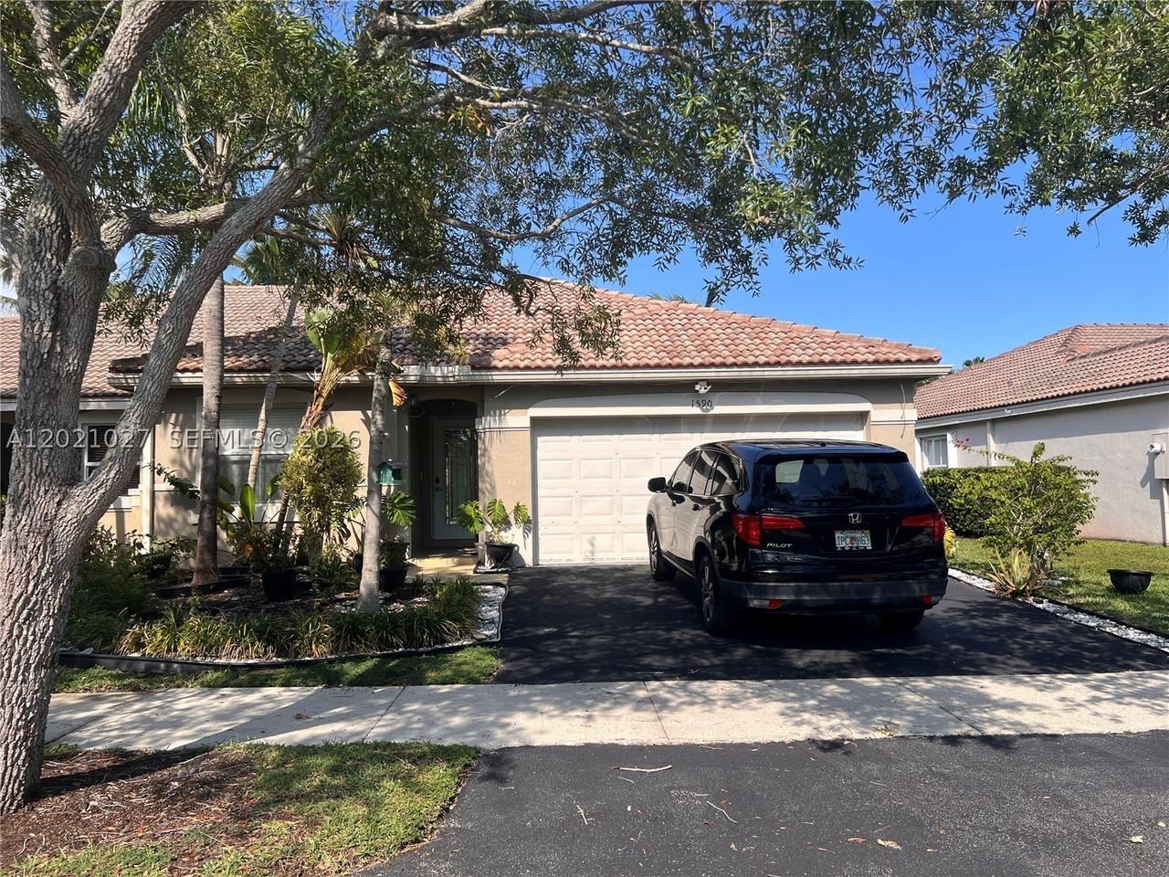1590 Orion Ln