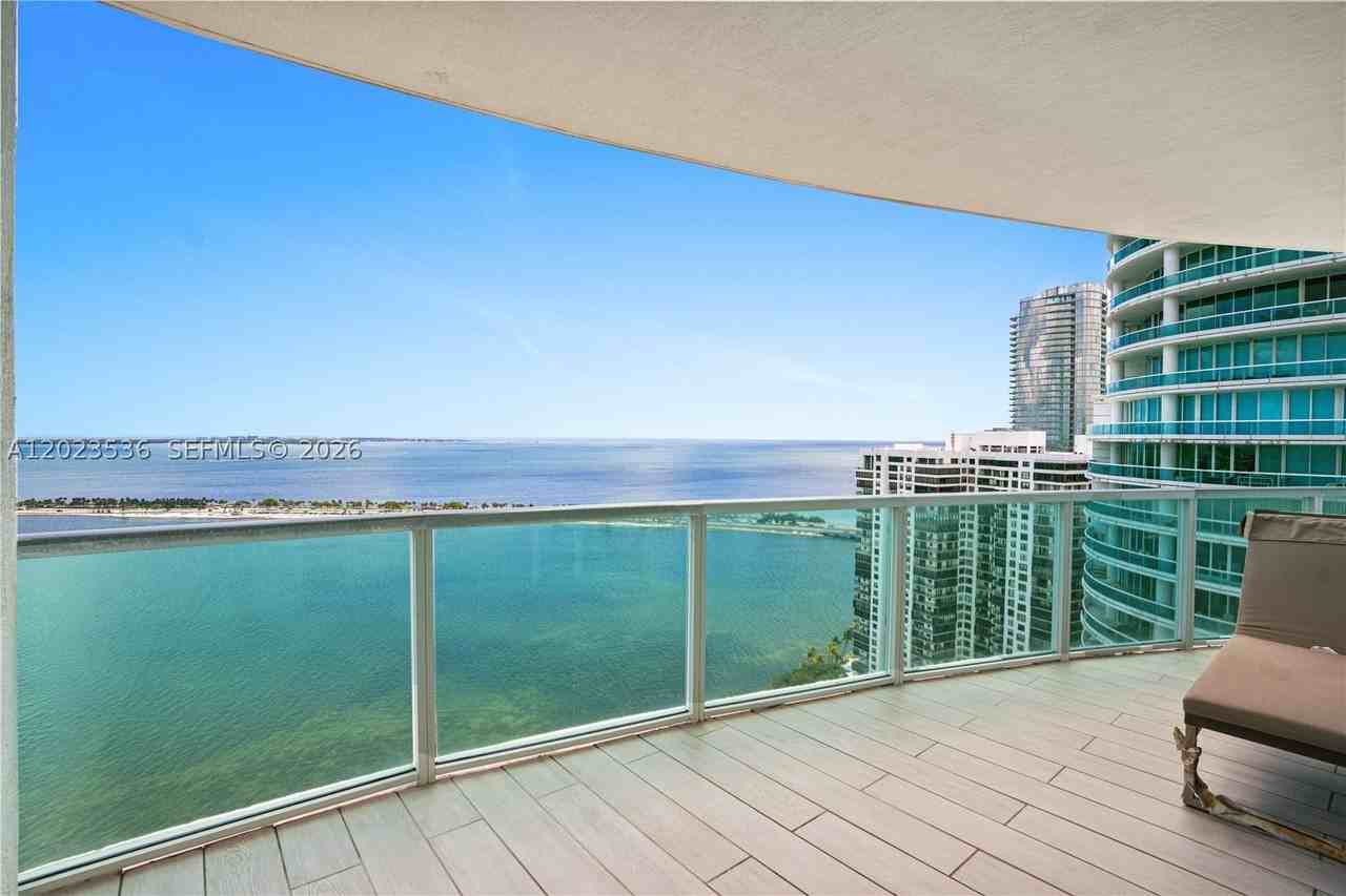 2101 Brickell Ave #3105 - Photo 4 of 32