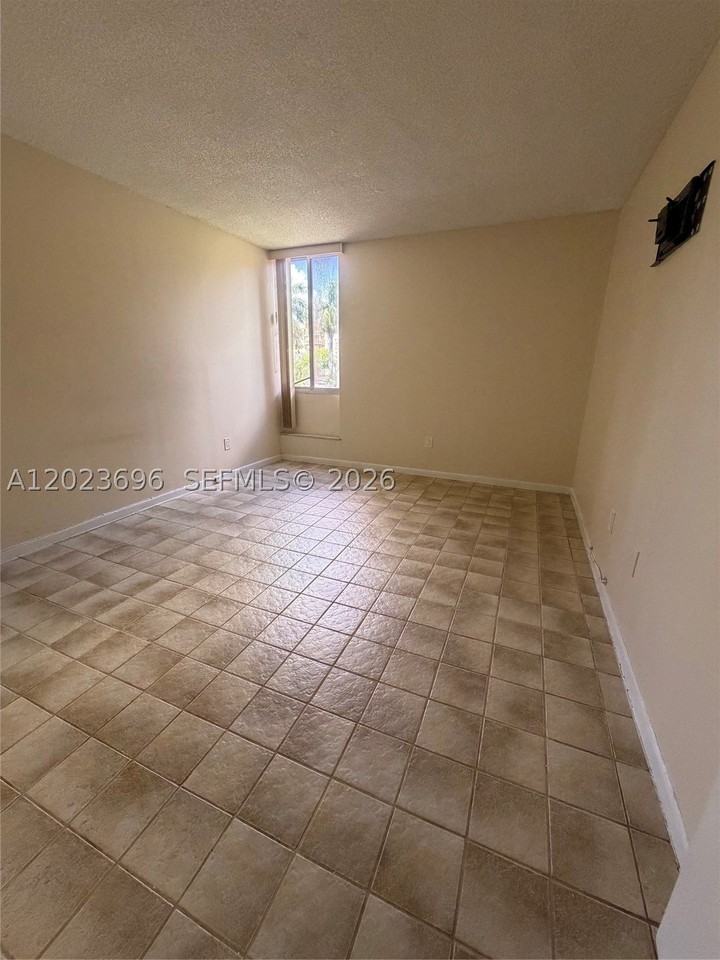 9150 Fontainebleau Blvd #203-2 - Photo 5 of 18