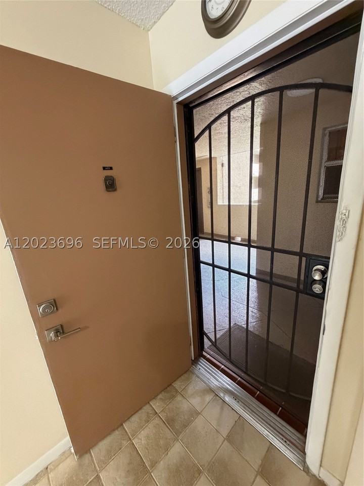 9150 Fontainebleau Blvd #203-2 - Photo 7 of 18