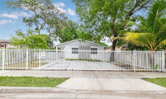featured image of 4727 Nw 5th Ave #4727