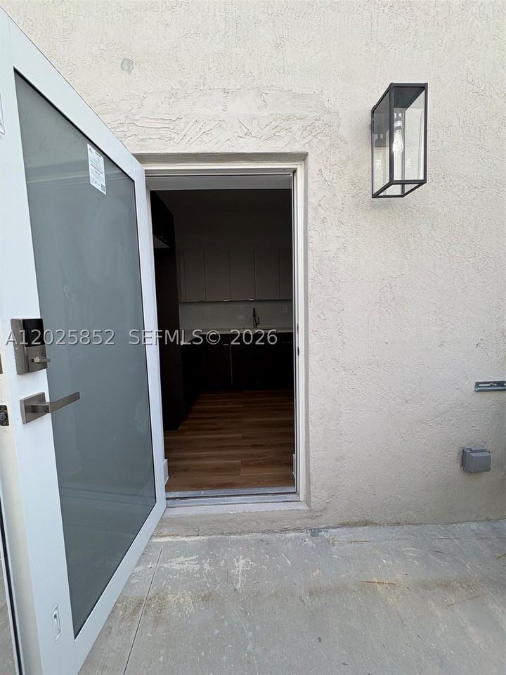 12948 Sw 265th Ter - Photo 6 of 16