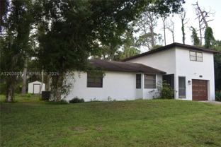 17113 Russell Ave - Photo 1 of 1