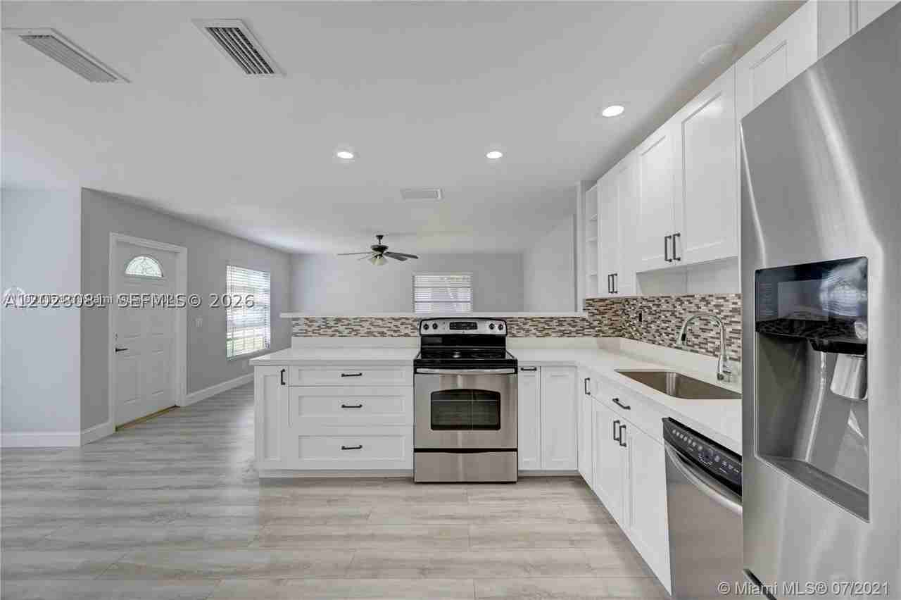 3673 W Valley Green Dr #42 - Photo 4 of 19