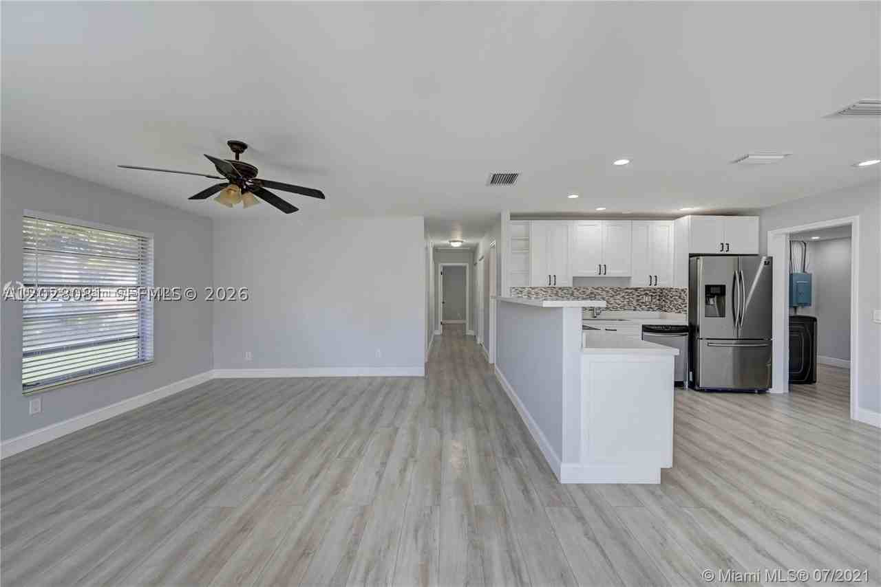 3673 W Valley Green Dr #42 - Photo 5 of 19