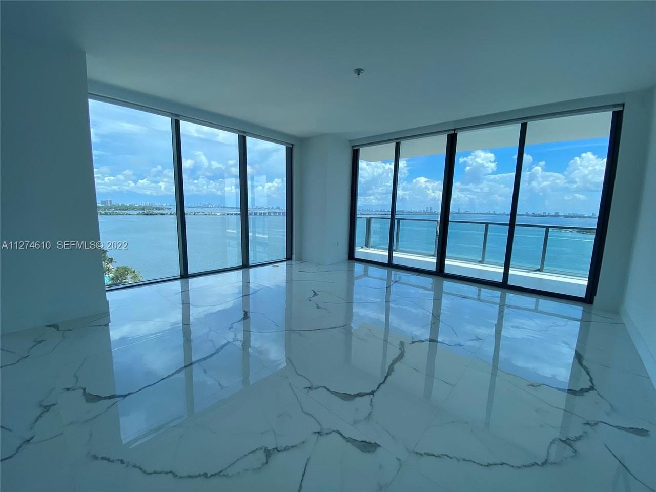 NE 23rd St & Biscayne Blvd - Photo 5 of 32