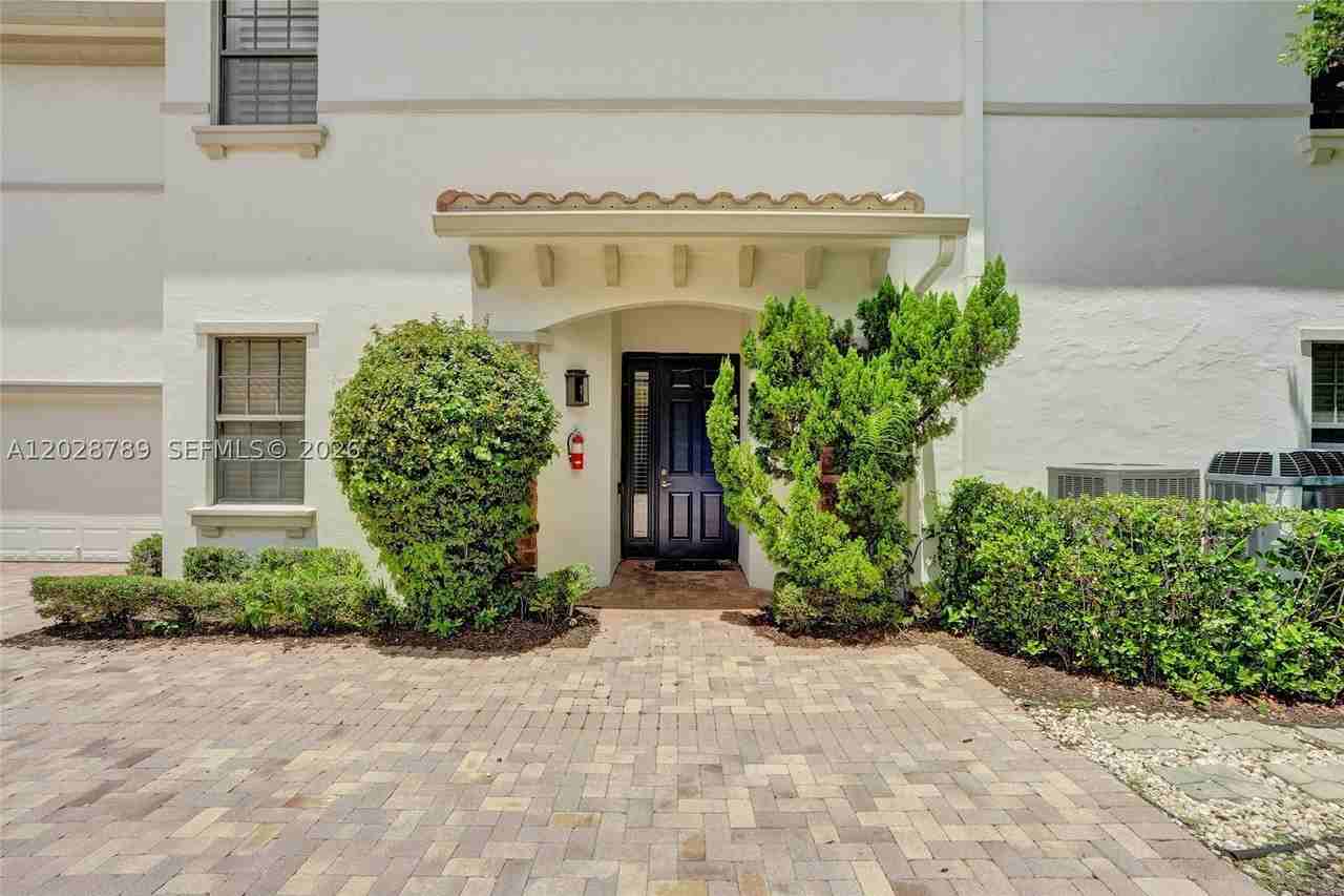 7663 Old Thyme Ct #7C - Photo 4 of 50