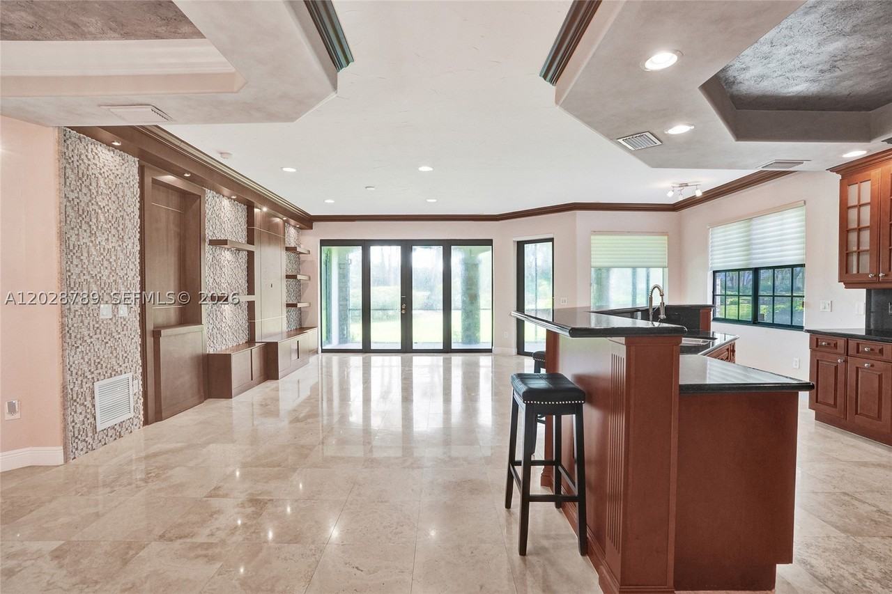 7663 Old Thyme Ct #7C - Photo 6 of 50