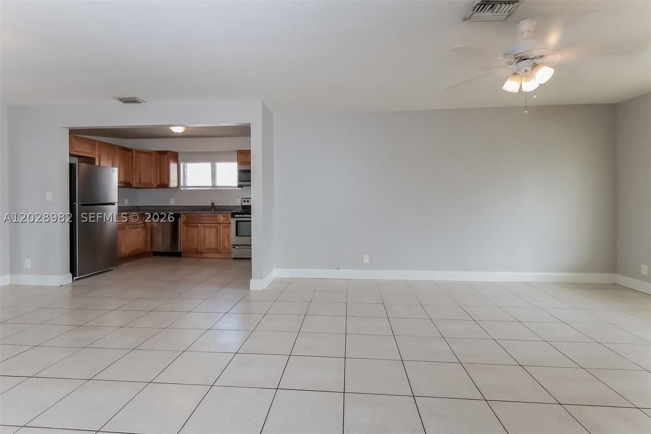 506 58th St - Photo 5 of 18