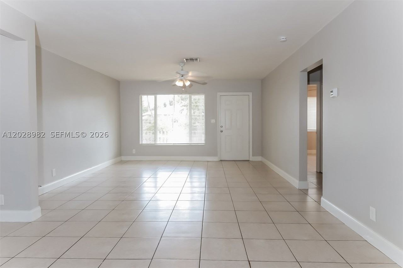 506 58th St - Photo 6 of 18