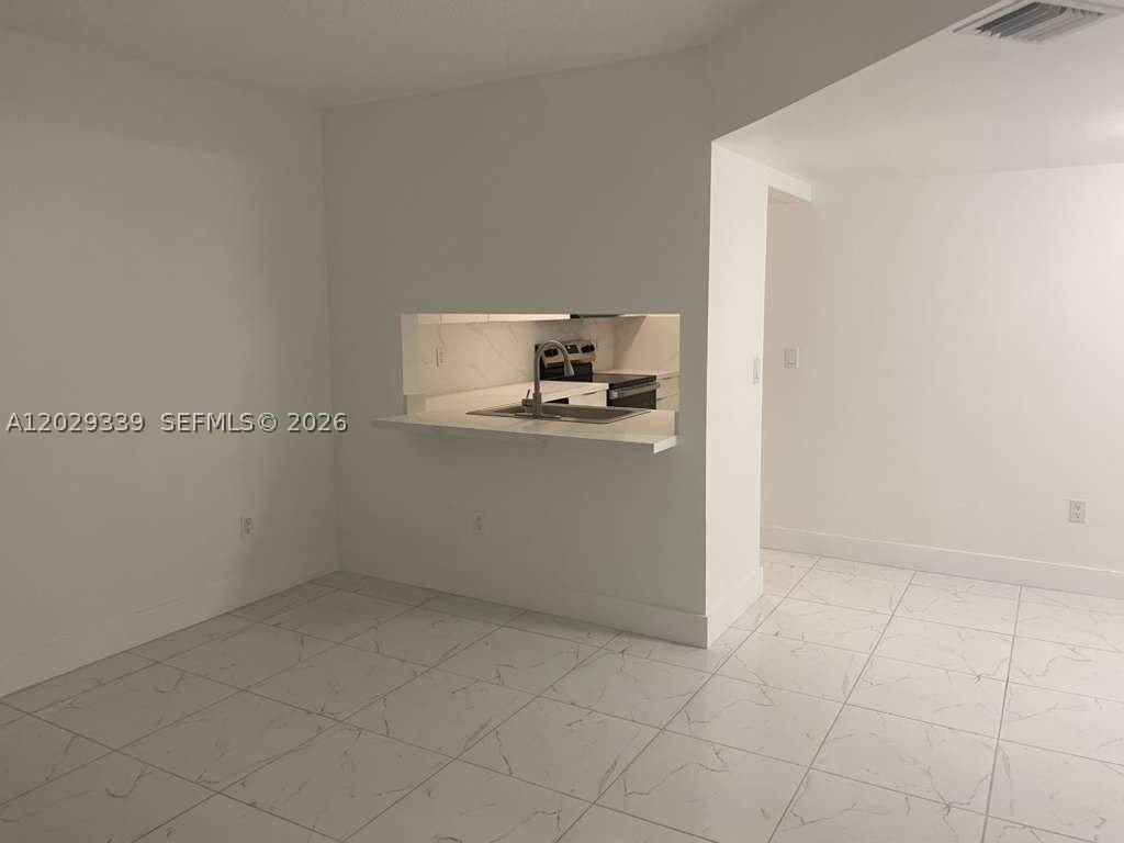 15346 Sunset Dr #22-11 - Photo 3 of 15