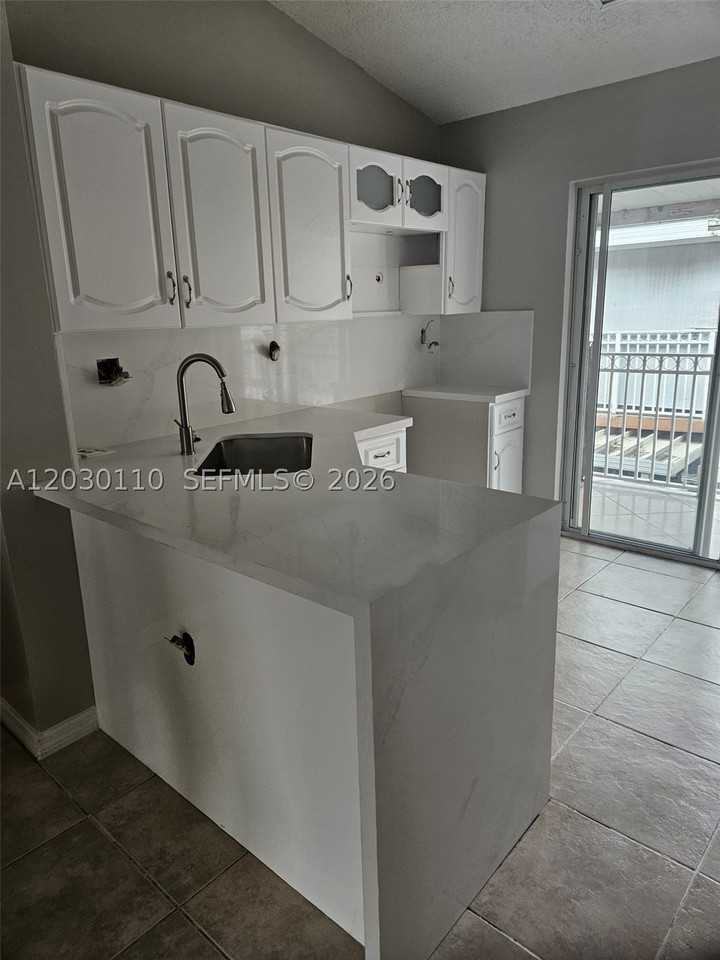 2527 W 76th St #208 - Photo 2 of 21